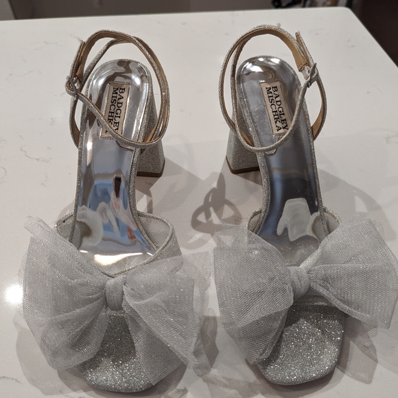 Shoes - Picture 6 of 6